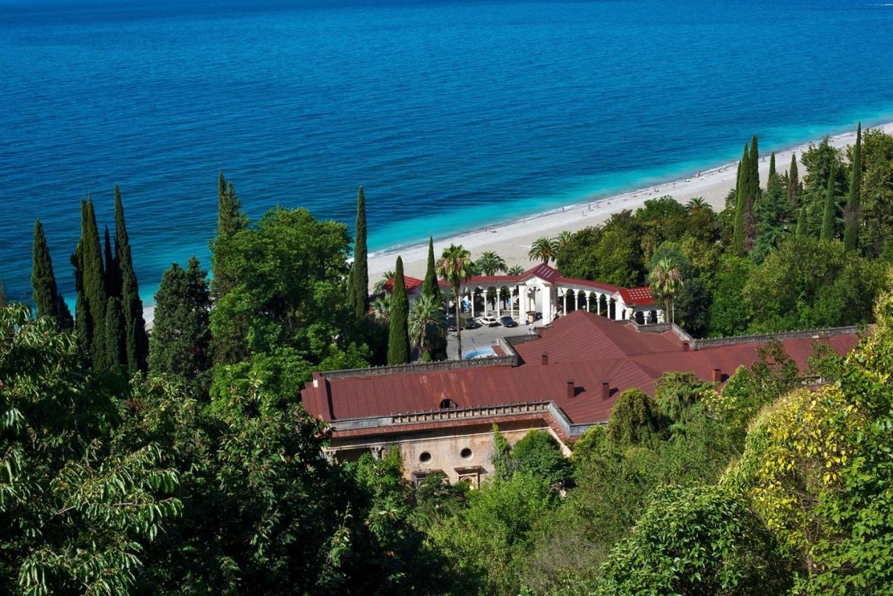 Calipso Sea Hotel Gagra Exteriör bild